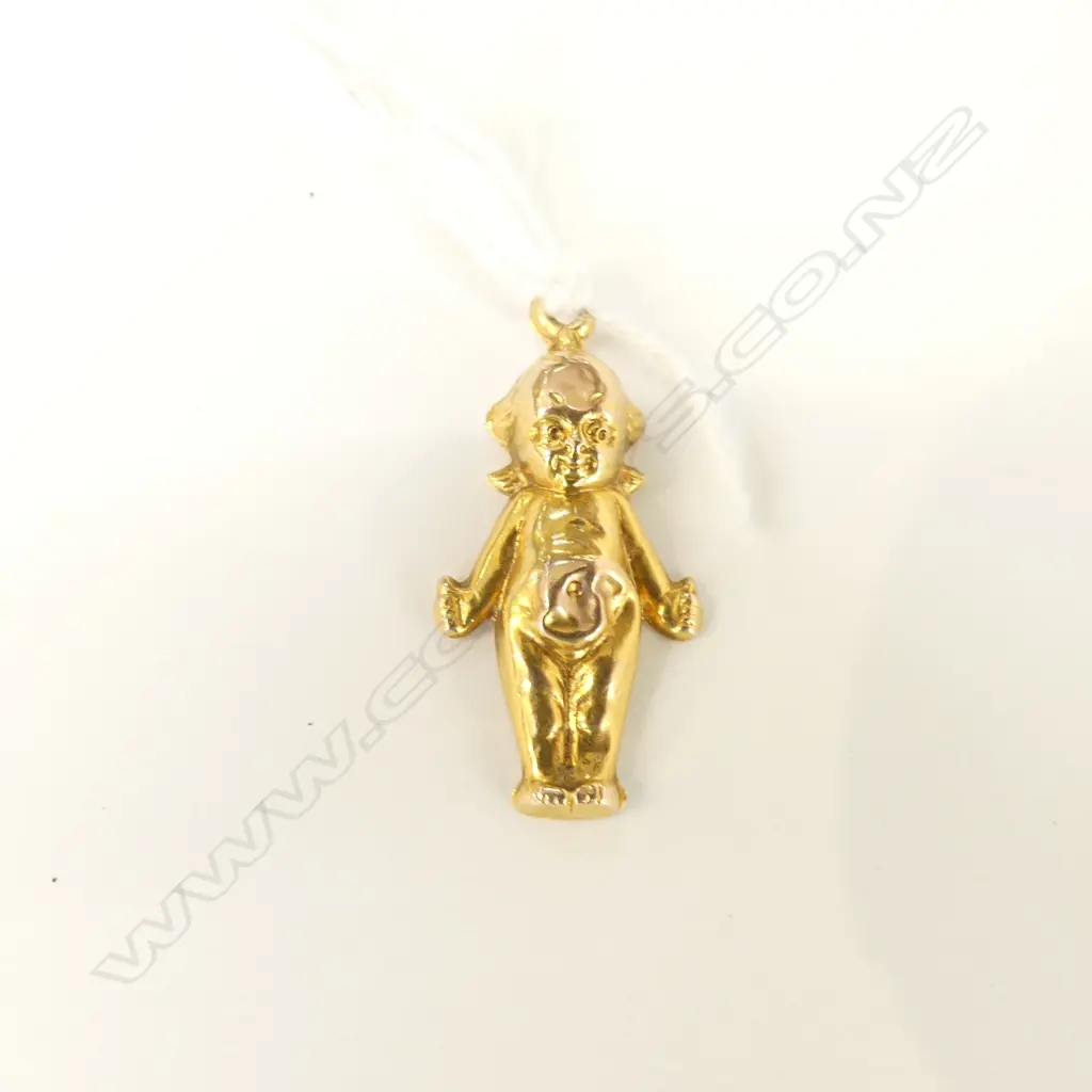 9CT COLD KEWPIE DOLL CHARM L 30 MM WITH DENTS Image 1++