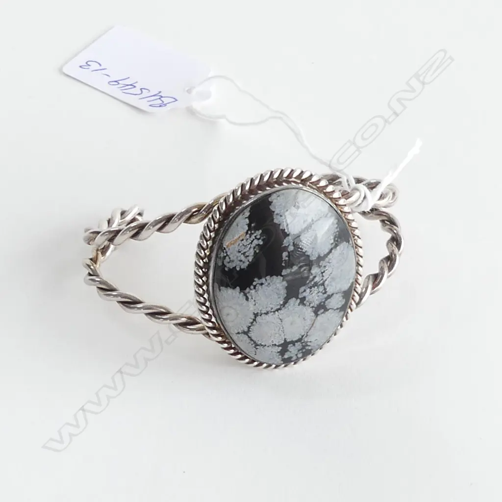  SILVER CUFF W LGE MOSS AGATE OVAL PANEL Image 1++