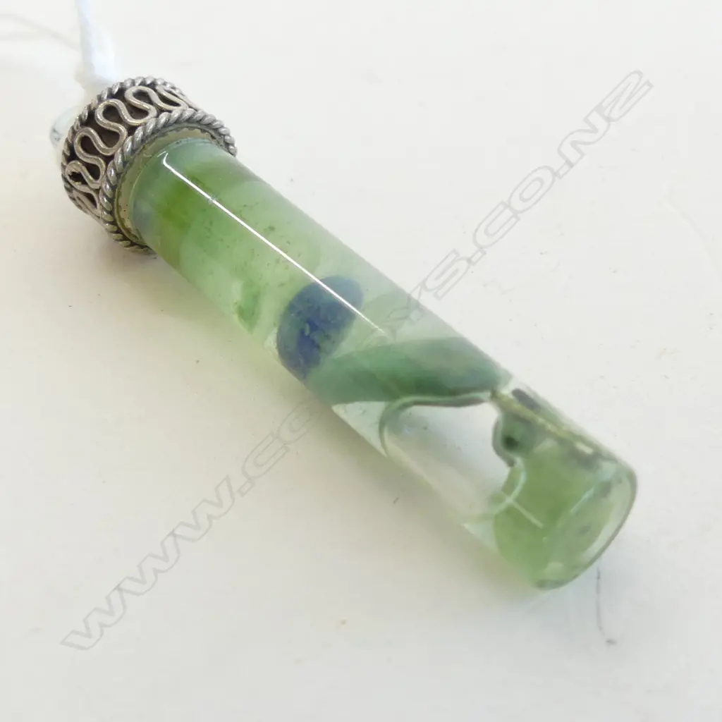 COLOURED WATER GLASS PENDANT  Image 1++