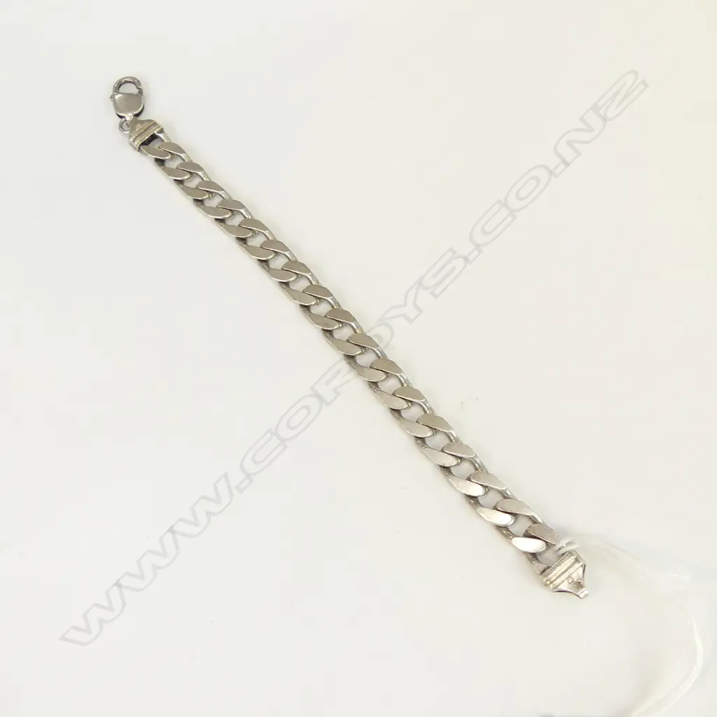 HEAVY SILVER FLAT CURB LINK BRACELET Image 1++