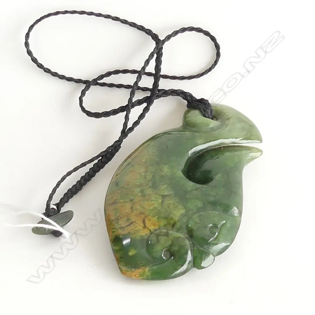 POUNAMU HEI MATAU on CORD.  H.105mm Image 1++