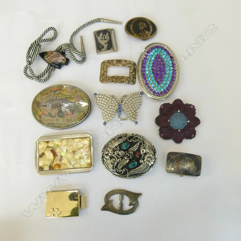 BELT BUCKLES ETC Image 1++