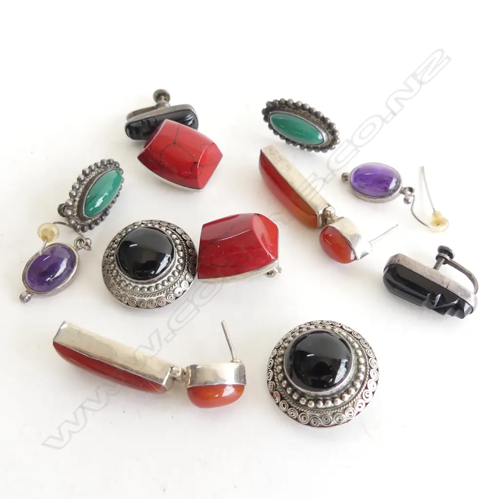 6 PRS STG & SEMI PRECIOUS STONE EARRINGS; CARNELIAN ETC 60 GRAMS Image 1++