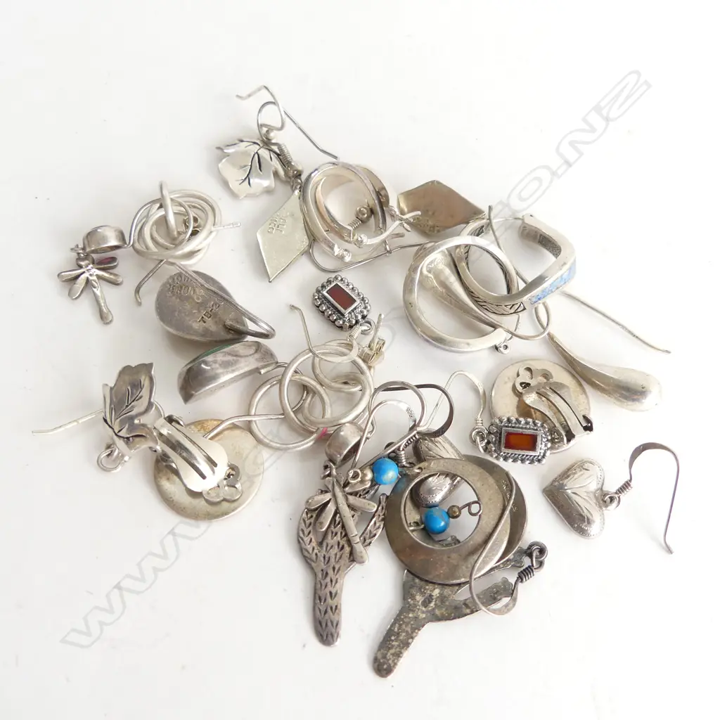 15 PRS STG EARRINGS 53 GRAMS Image 1++
