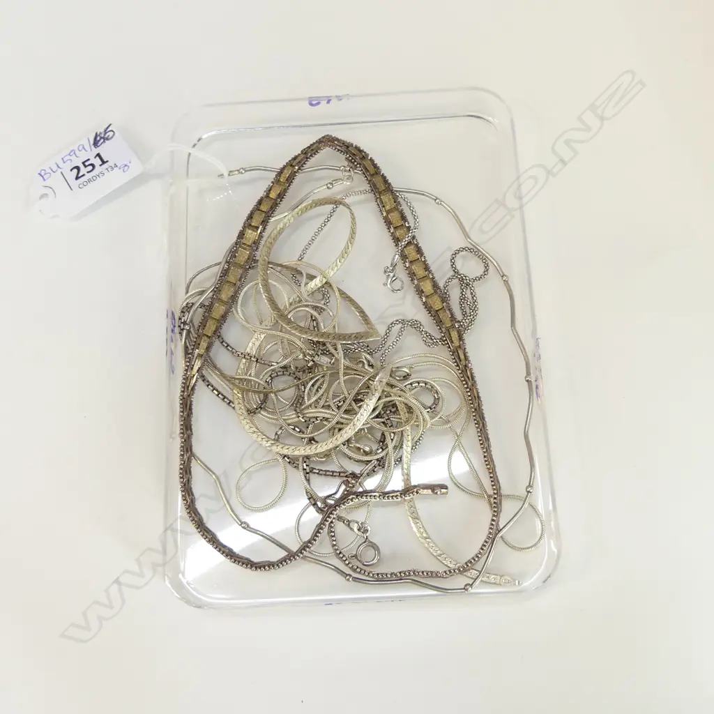 8 STG NECKLACES 66 GRAMS Image 1++
