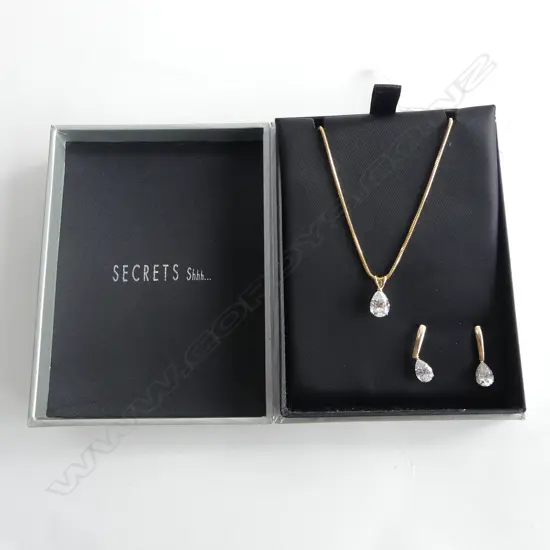 14K GOLD & CZ NECKLACE & EARRING SET BOXED 'Secrets'. 6.9gms total