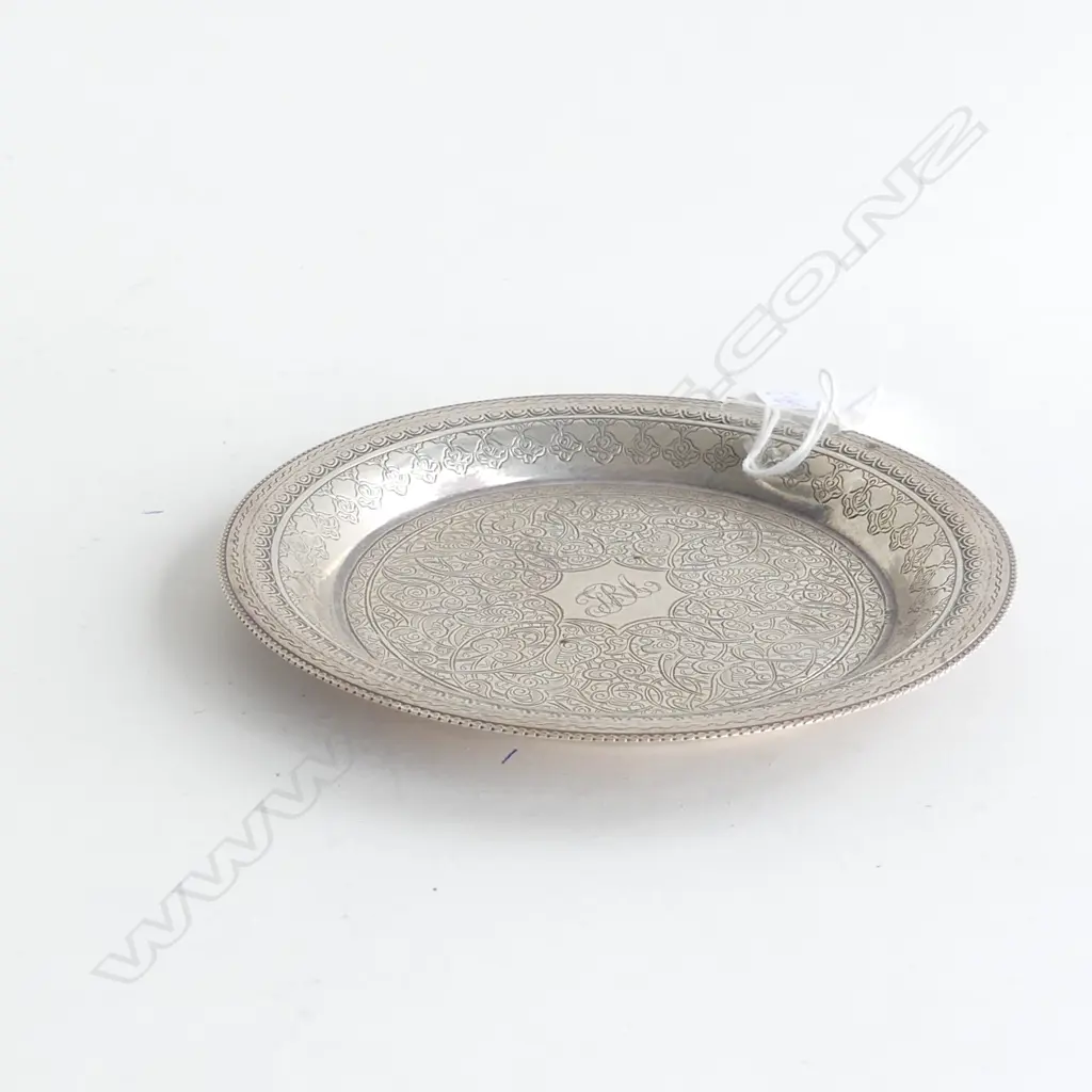 EGYPTIAN SILVER SMALL DISH finely engraved Dia.107mm. 47gms Image 1++