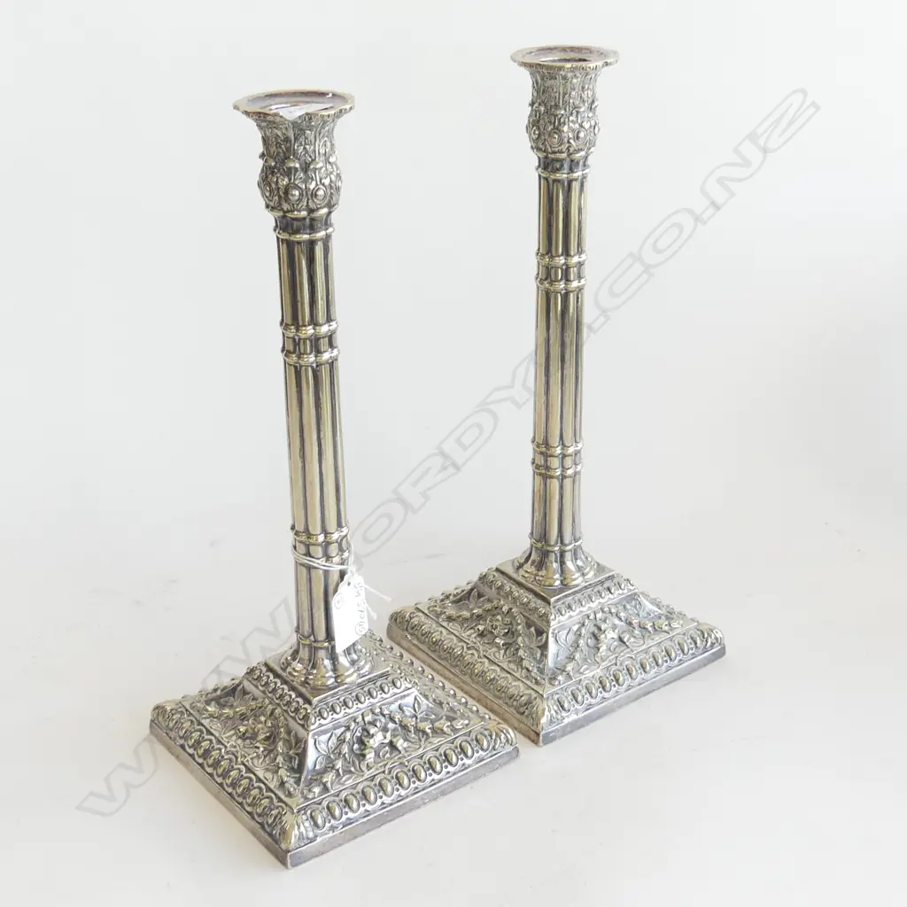 PAIR HANDSOME TALL REEDED SILVER PLATED CANDLESTICKS H. 315mm Image 1++