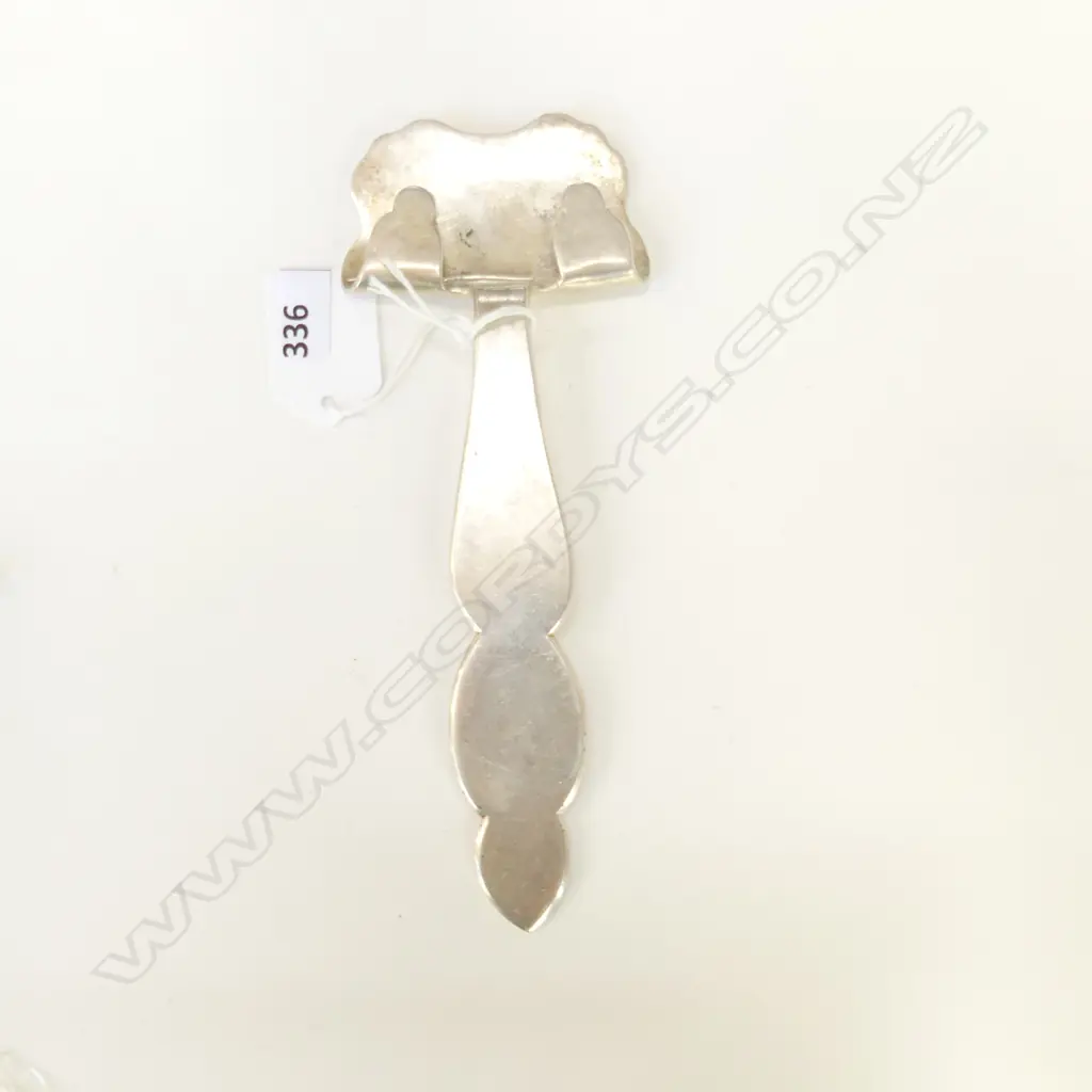 VINTAGE SILVER PLATE  KOHN (AUCKLAND) PLATE HOLDER (L 175MM) Image 1++