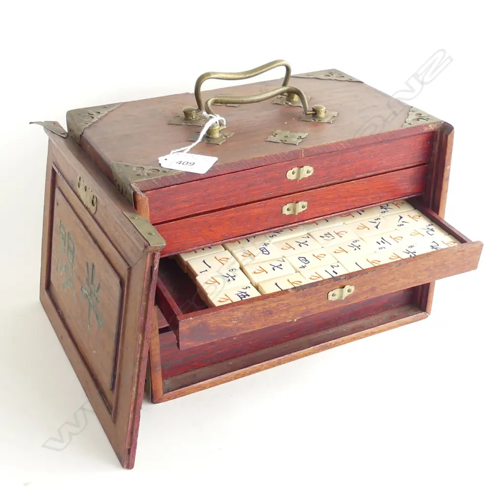 VINTAGE 5-DRAWER WOODEN BOX WITH MAHJONG TILES & STICKS. - DAMAGE TO BACK OF BOX  Image 1++