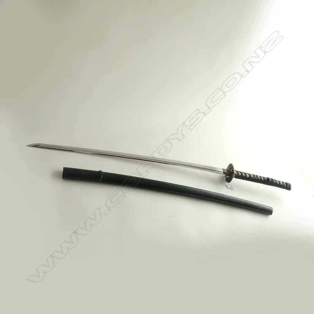 JAPANESE SWORD & SCABBARD L.1010mm Image 1++