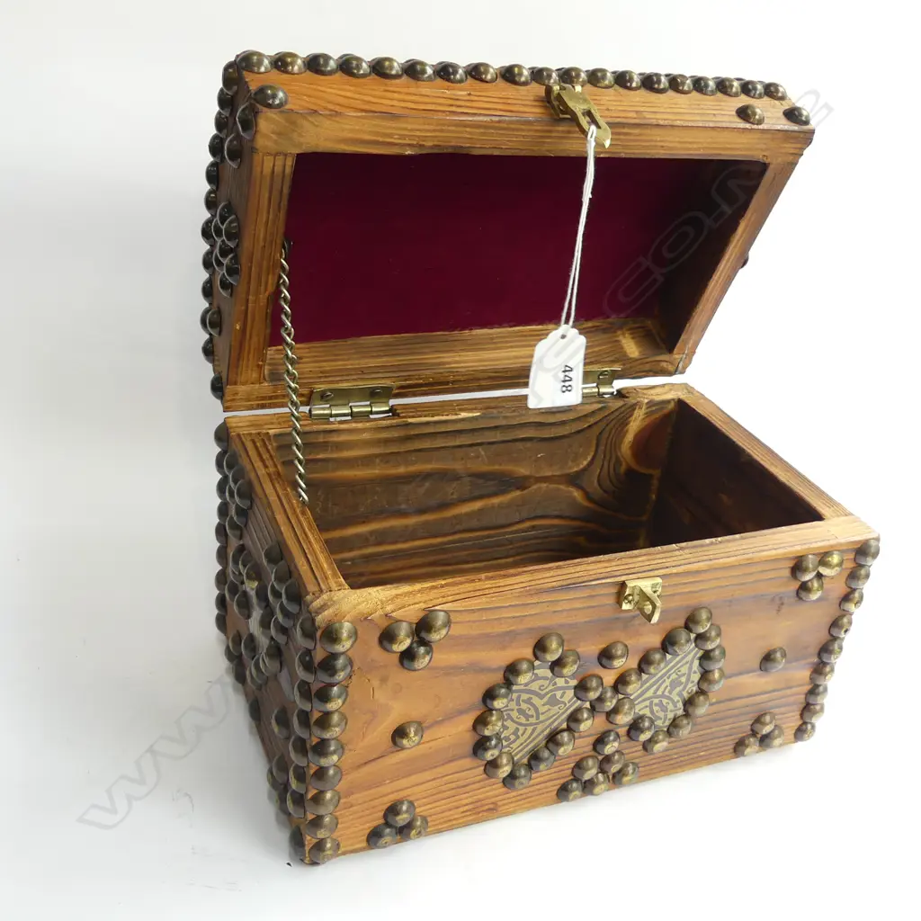 EMBELLISHED WOODEN KEEPSAKE BOX Image 1++