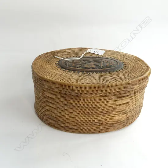  LOMBOK OVAL WOVEN BASKET wood panelled lid and base. L.220mm