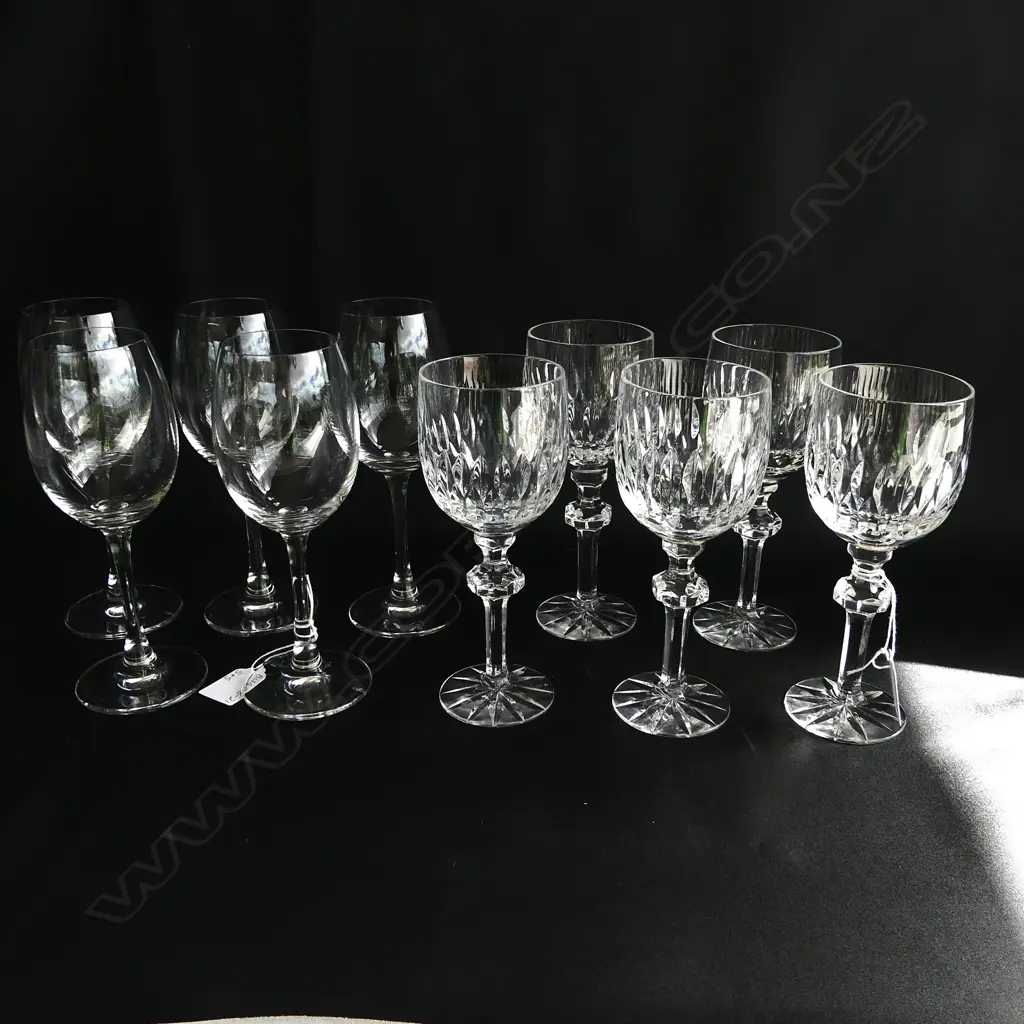 10 CRYSTAL WINE GLASSES; 5 PLAIN (UNKNOWN STAMP TO BASE) (H 185MM) & 5 CUT CRYSTAL (H 175MM) (2 A/F) Image 1++