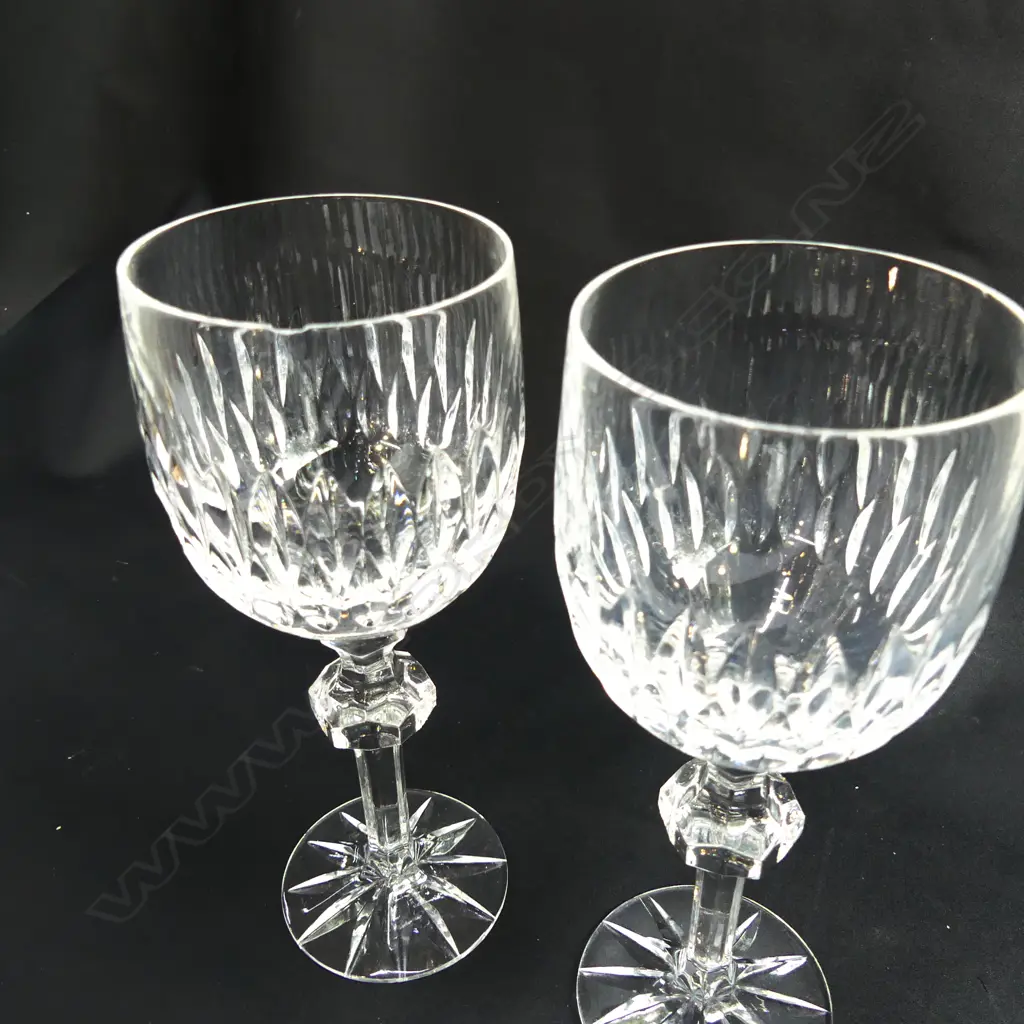 10 CRYSTAL WINE GLASSES; 5 PLAIN (UNKNOWN STAMP TO BASE) (H 185MM) & 5 CUT CRYSTAL (H 175MM) (2 A/F) Image 1++