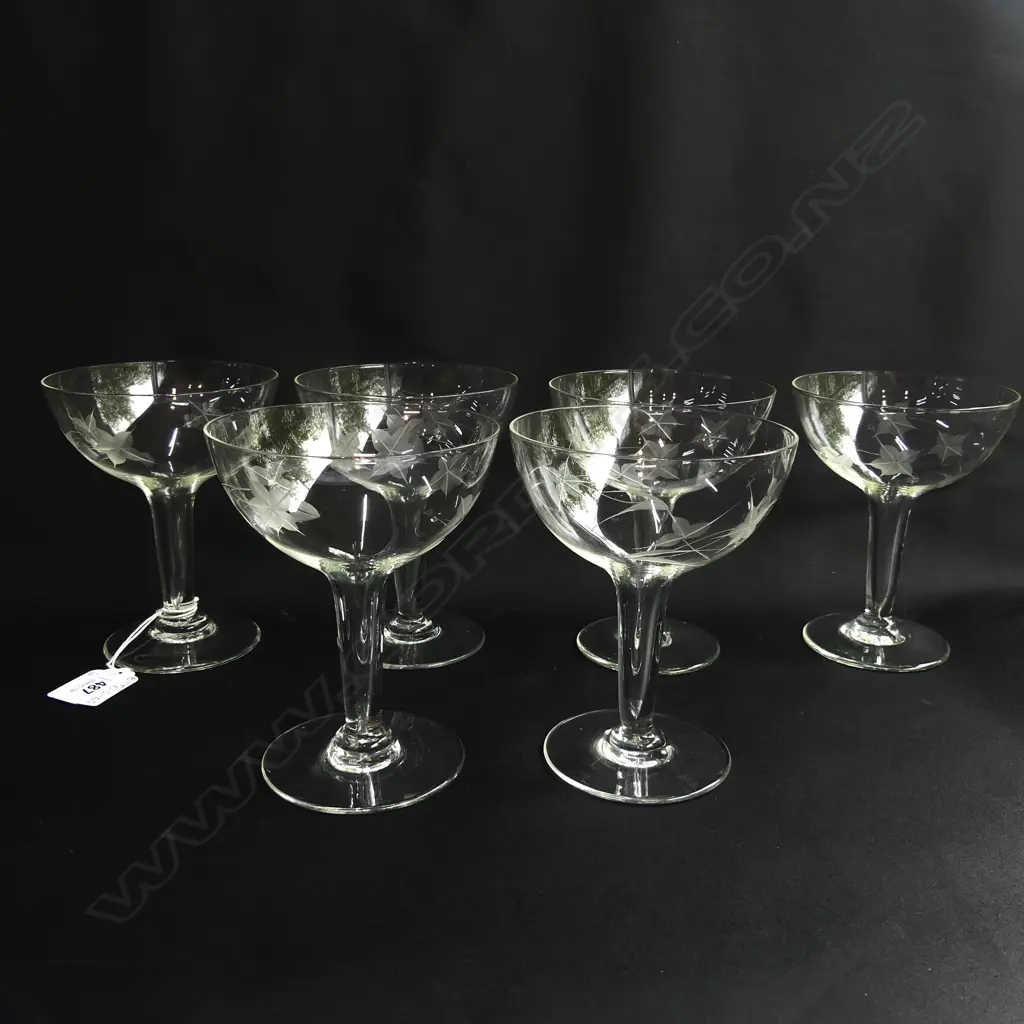 6 VINTAGE HOLLOW STEMMED CHAMPAGNE GLASSES WITH ETCHED DESIGN Image 1++