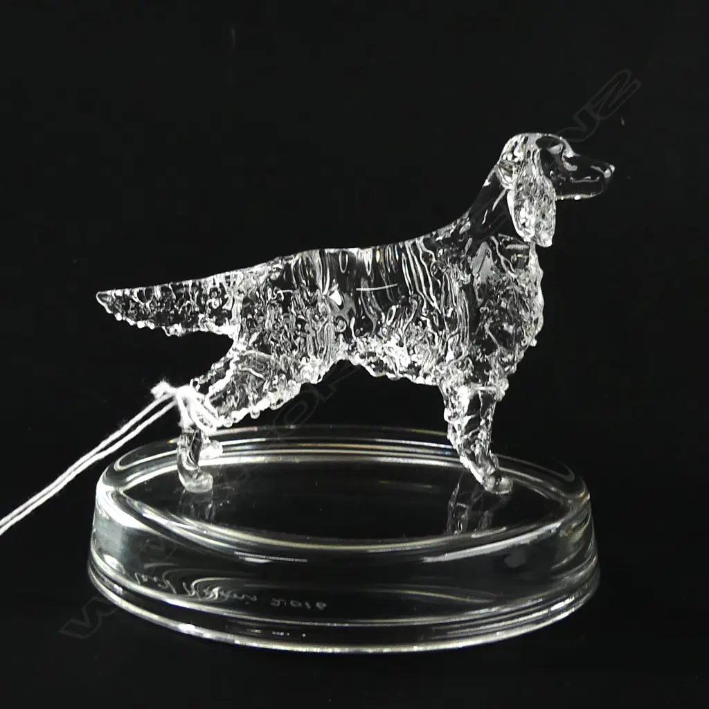 IRISH SETTER GLASS STATUETTE - SIGNED & DATED 'NEIL HARRIS 2016' Image 1++