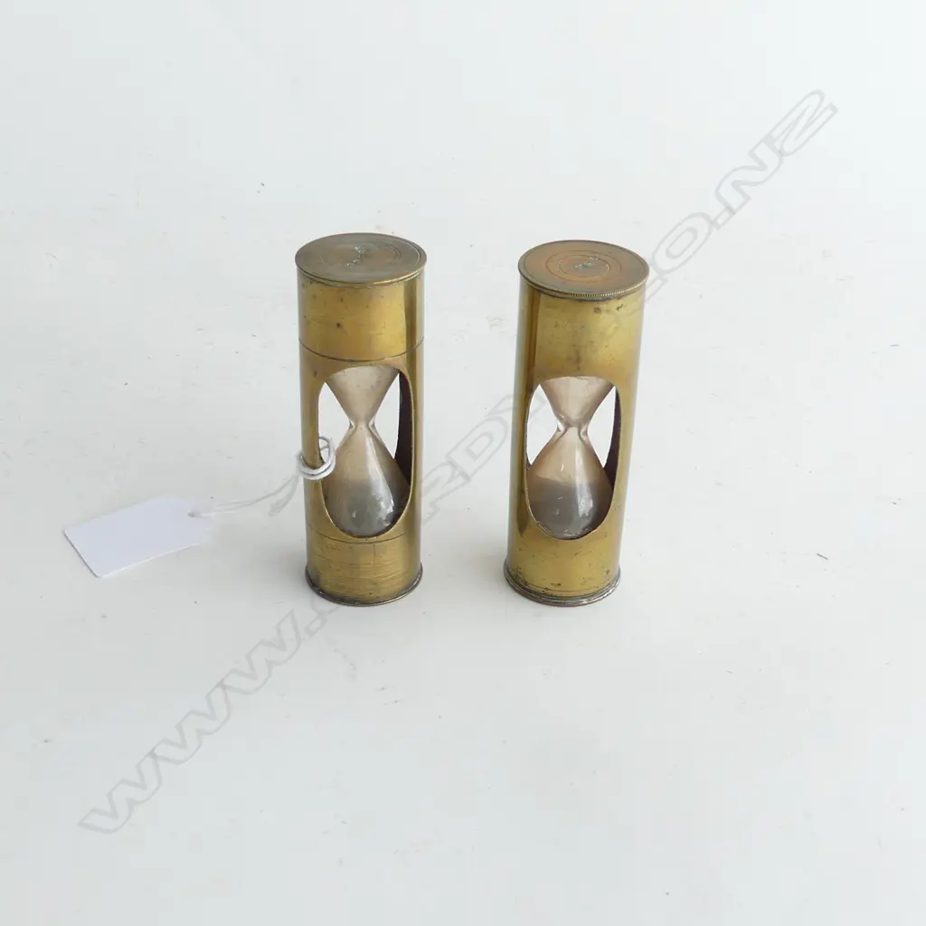 2 ANTIQUE CYLINDER BRASS & GLASS SAND TIMERS H's. 85mm Image 1++