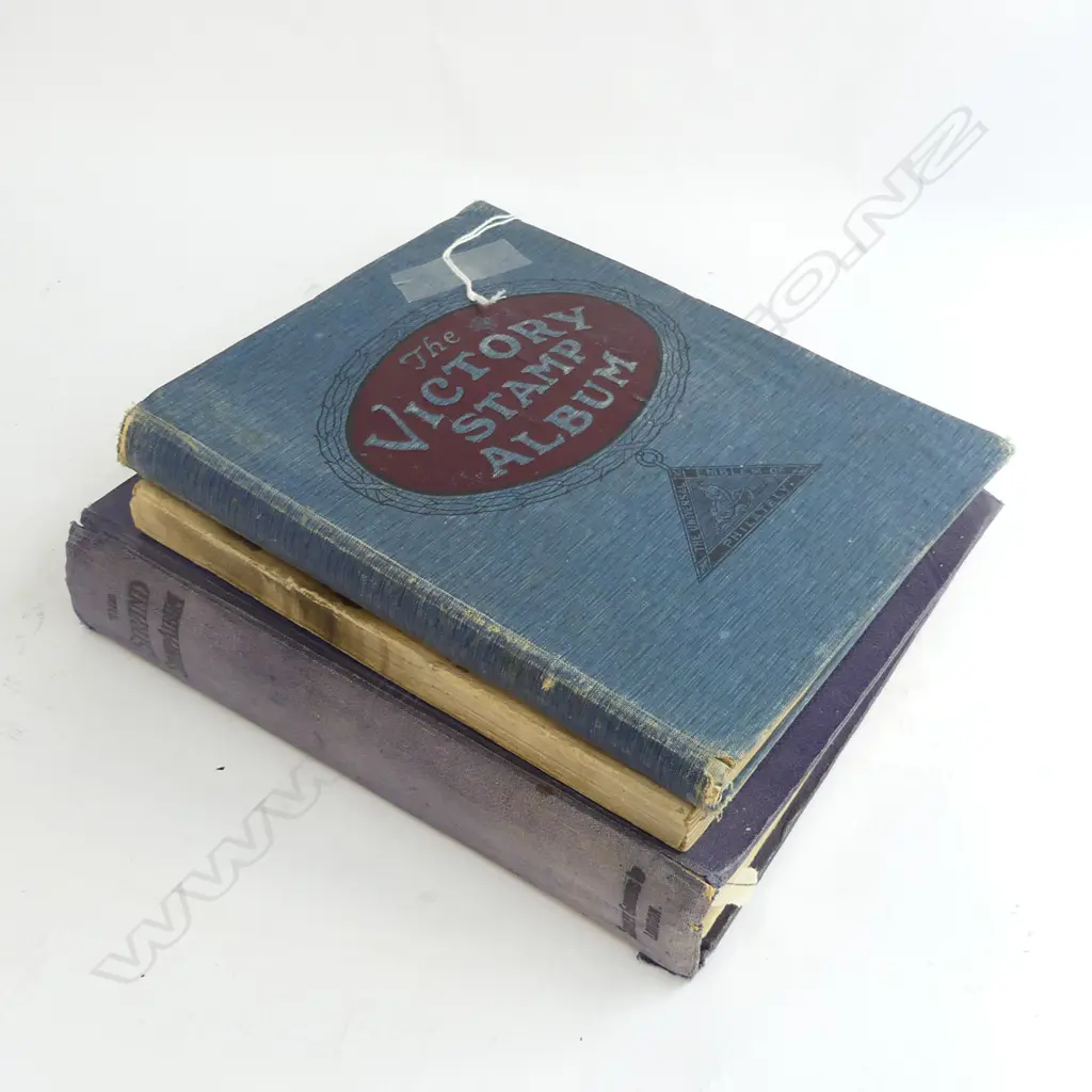 3 VINTAGE STAMP ALBUMS Image 1++