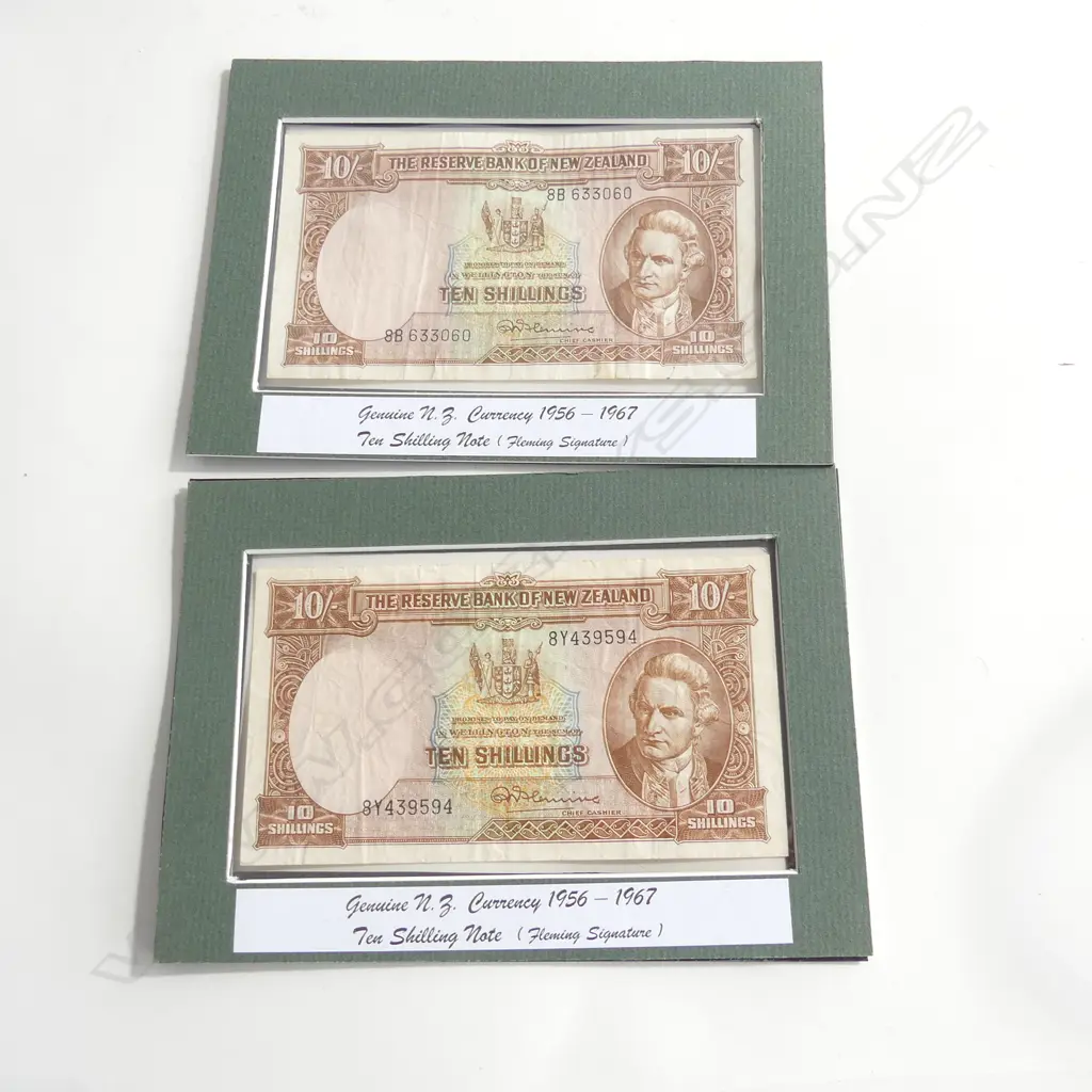2X NZ 10/- BANK NOTES FLEMING. in display sleeves Image 1++