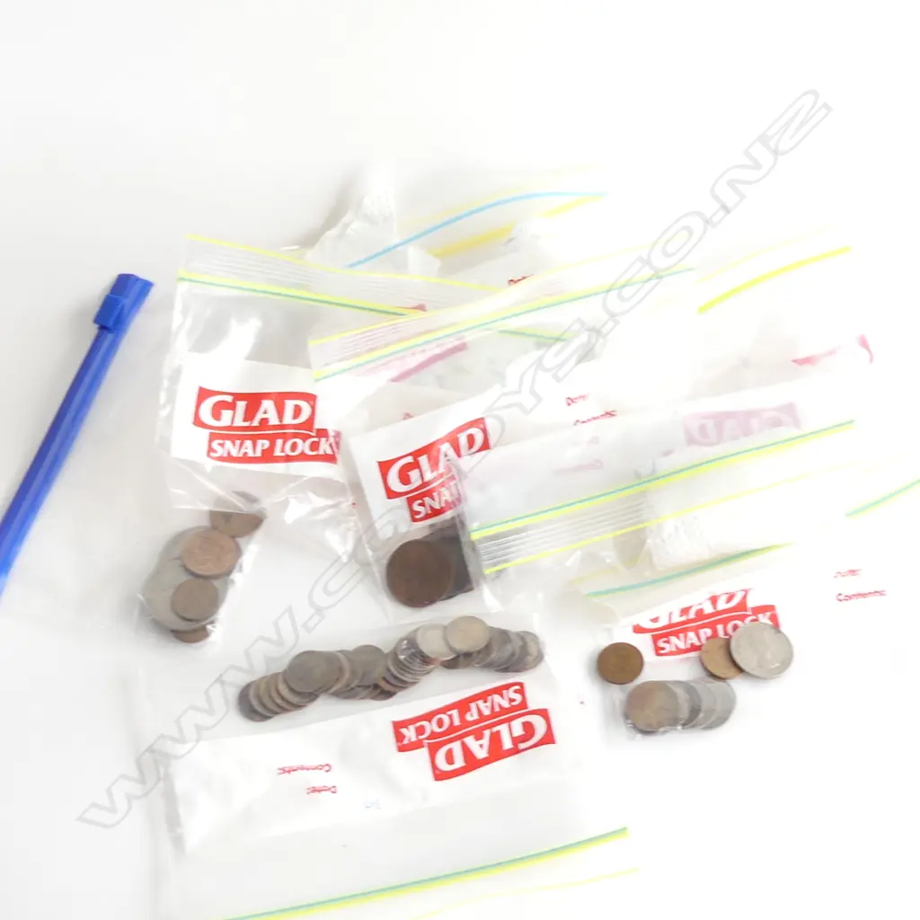 COLLECTION NZ PREDECIMAL COINAGE from 3d's to half crowns Image 1++
