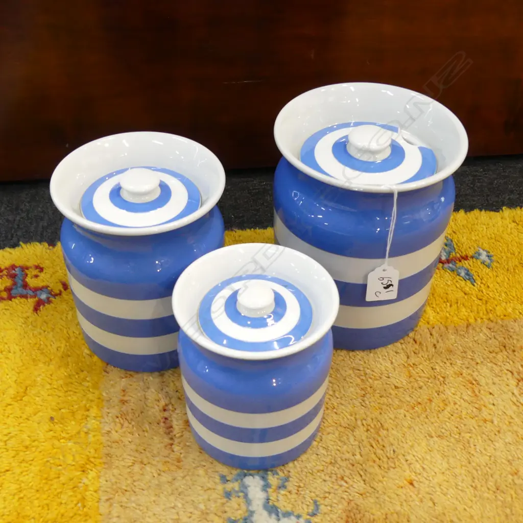 3 T G GREEN CORNISHWARE GRADUATED CANISTERS - LARGEST H. 180MM (Large lid a/f) Image 1++