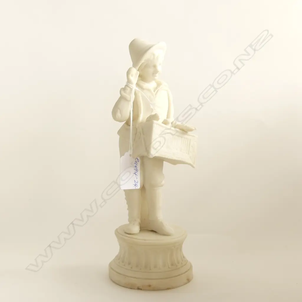 PARIAN FIGURE BY ROBERT COOKE THE RAT SELLER H.240mm Image 1++