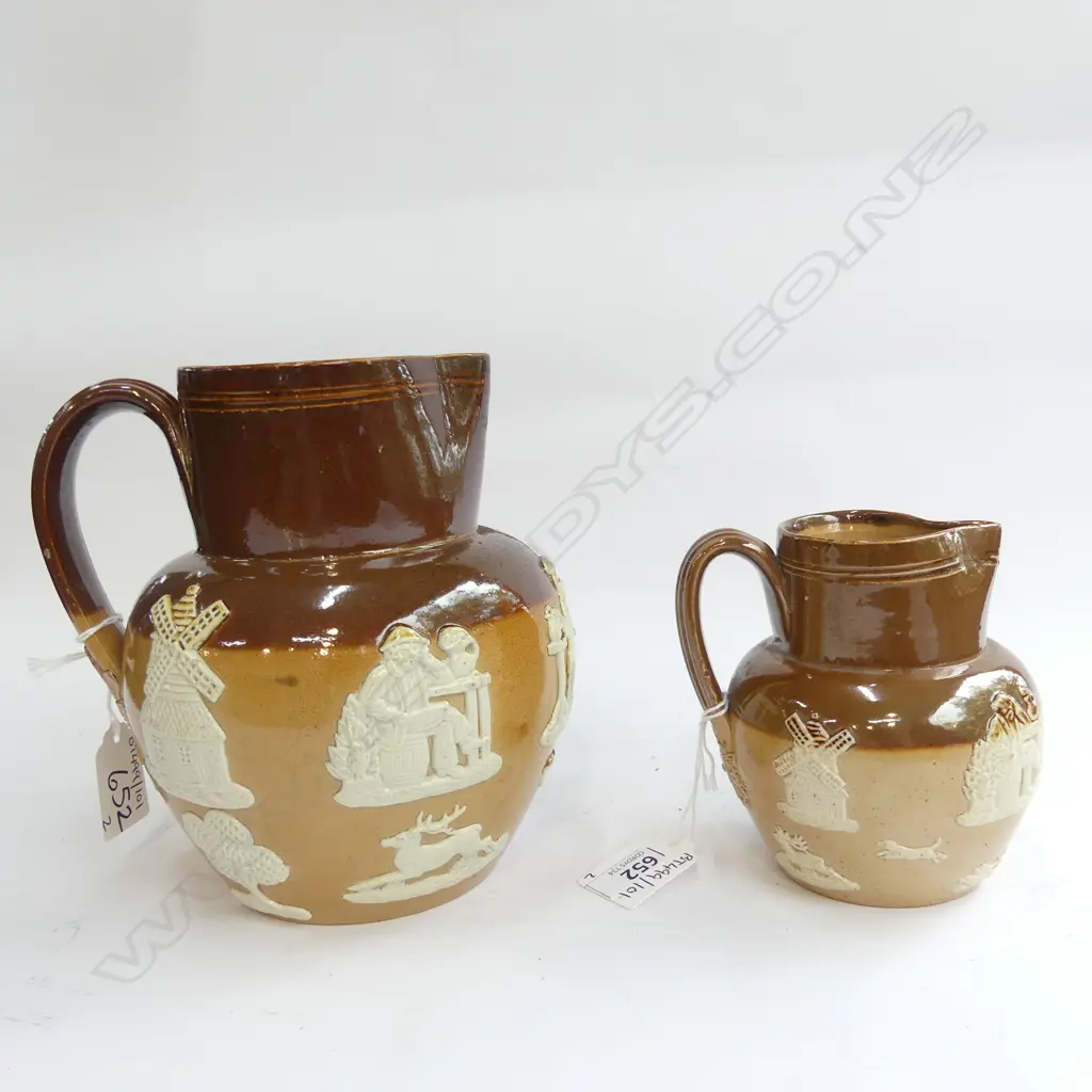 2 DOULTON LAMBETH HUNTING JUG, LARGEST H.170mm Image 1++