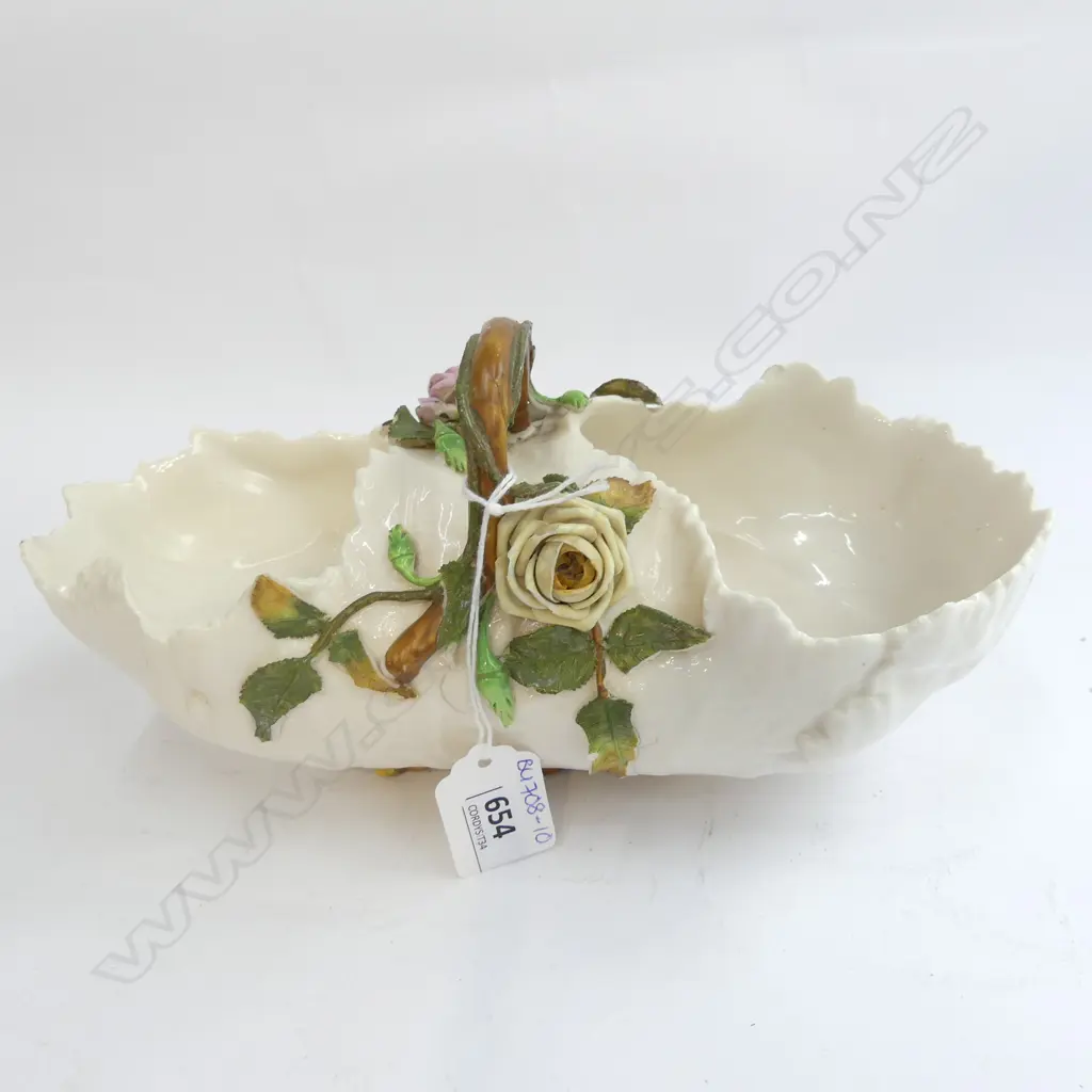VINTAGE ROSE ENCRUSTED PORCELAIN BASKET L 250MM Image 1++