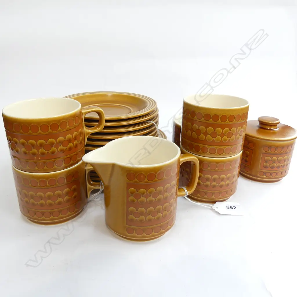 HORNSEA 'SAFFRON' PART TEA SET; 5 TRIOS, JUG & LIDDED SUGAR BOWL + 1 SPARE PLATE & SAUCER Image 1++