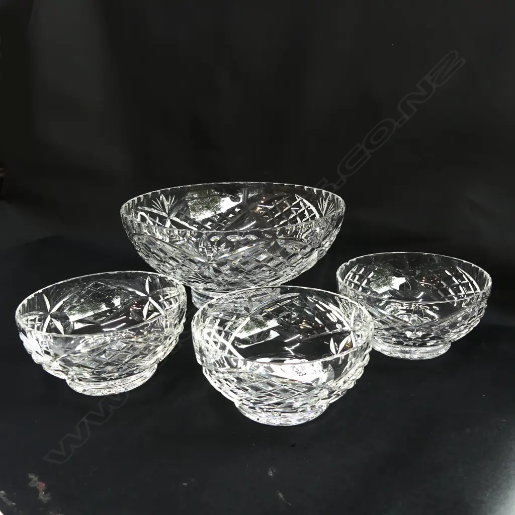 HEAVY CRYSTAL BOWL\ H.100mm, 3 MATCHING SMALLER BOWLS Image 1++