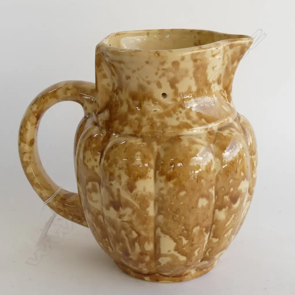 TEMUKA JUG BROWN NO LID H. 210mm Image 1++