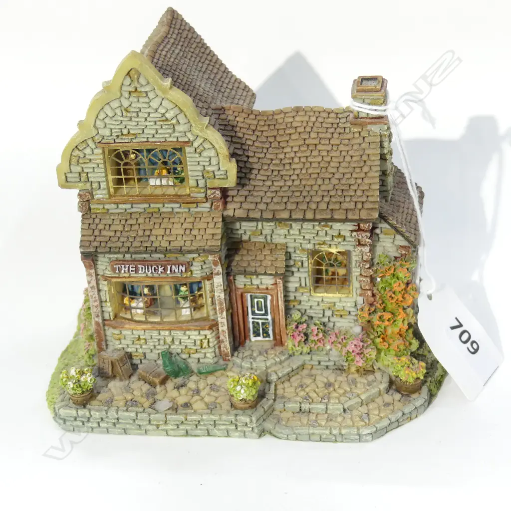 LILLIPUT HOUSE, THE DUCK INN 120mm Image 1++