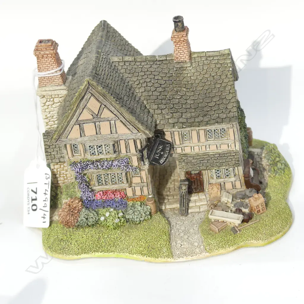 LILLIPUT HOUSE, JUNK & DISORDERLY H.120mm Image 1++