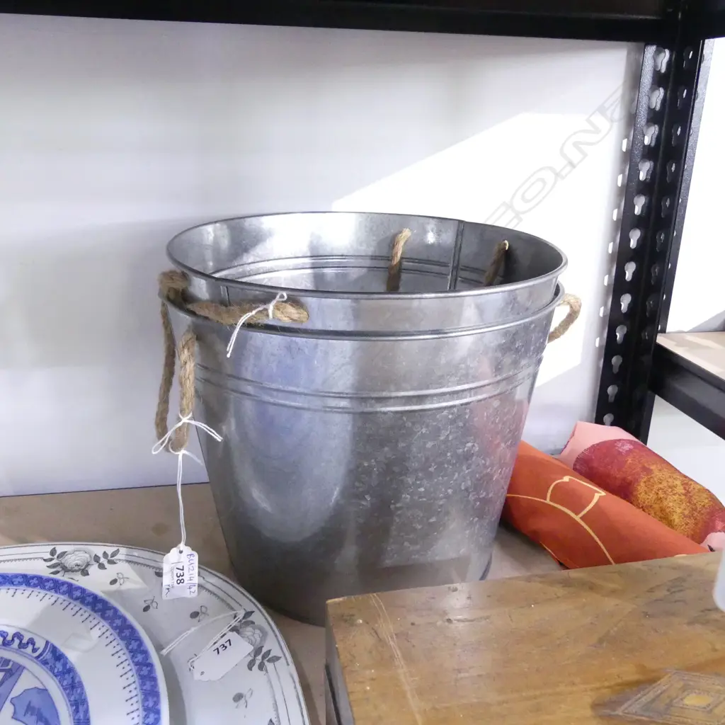 PR METAL CHAMPAGNE BUCKETS w. ROPE HANDLES 290mm dia Image 1++
