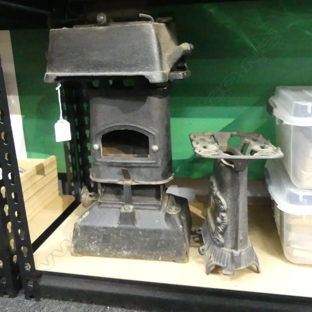PR CAST IRON RIGHT & BUTLER PORTABLE GAS HEATERS H. 320MM Image 1++