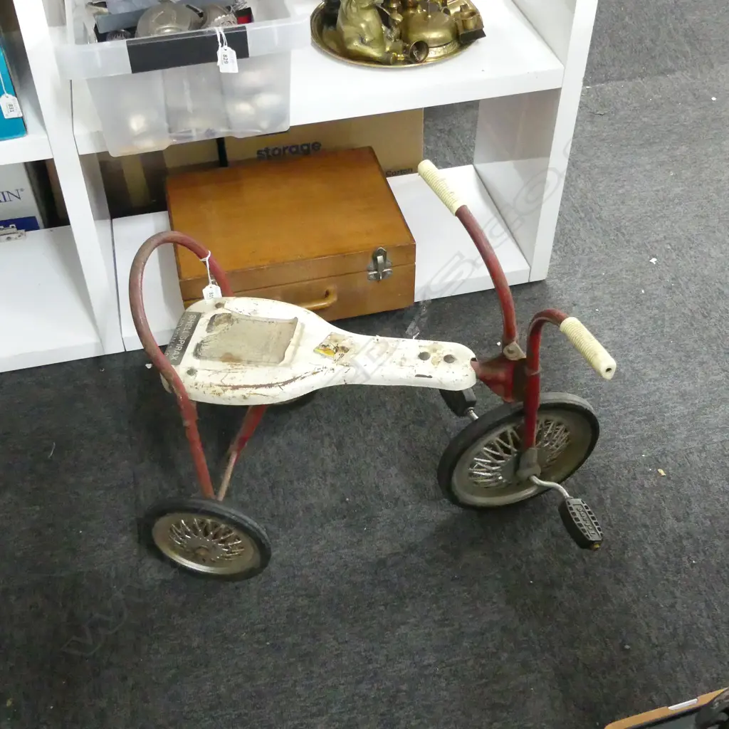 VINTAGE 3 WHEELER TRIKE  Image 1++