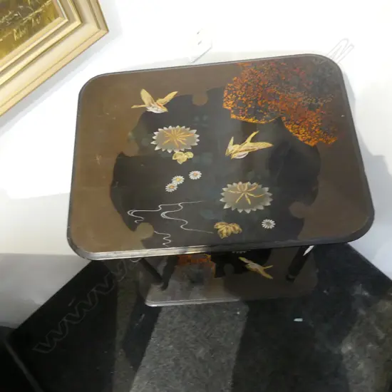 LACQUERED ORIENTAL SIDE TABLE 510x380x750mm