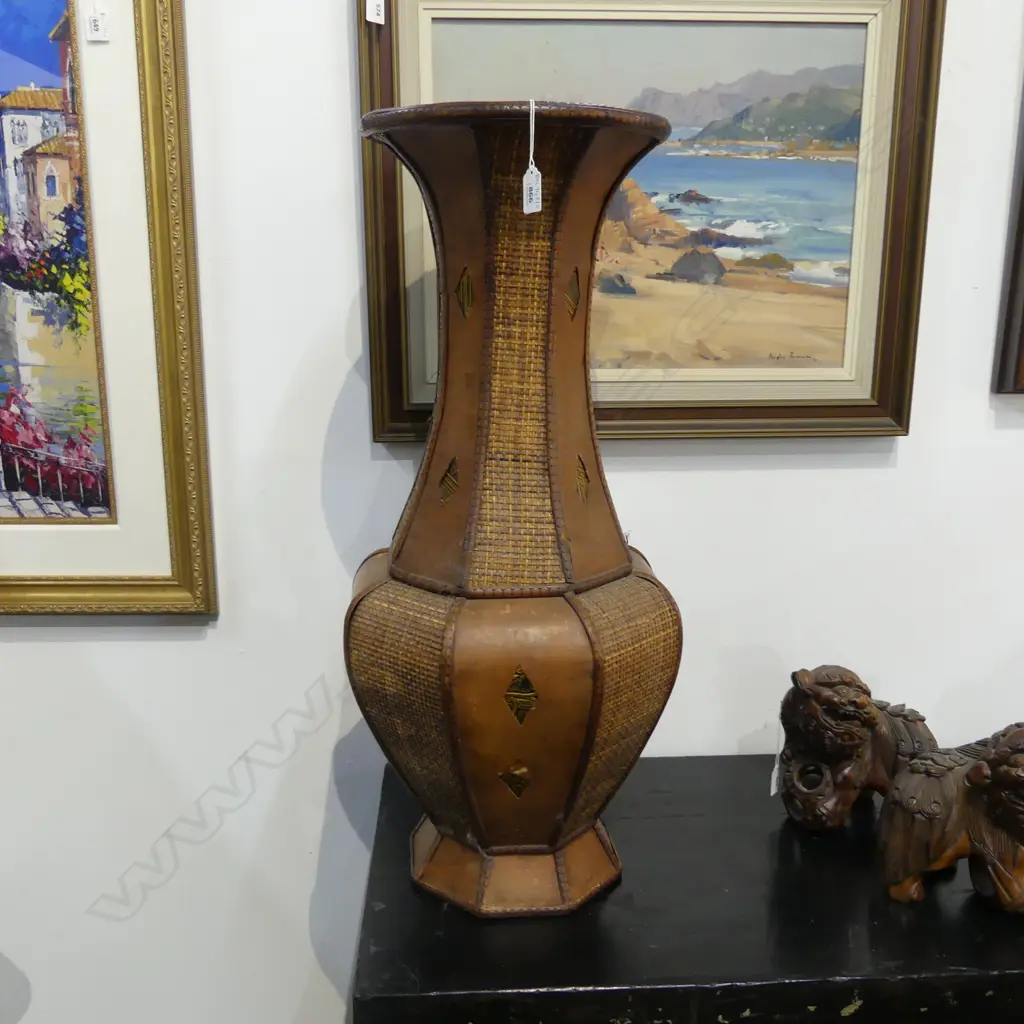 LARGE ORIENTAL FLOOR VASE H.770mm Image 1++