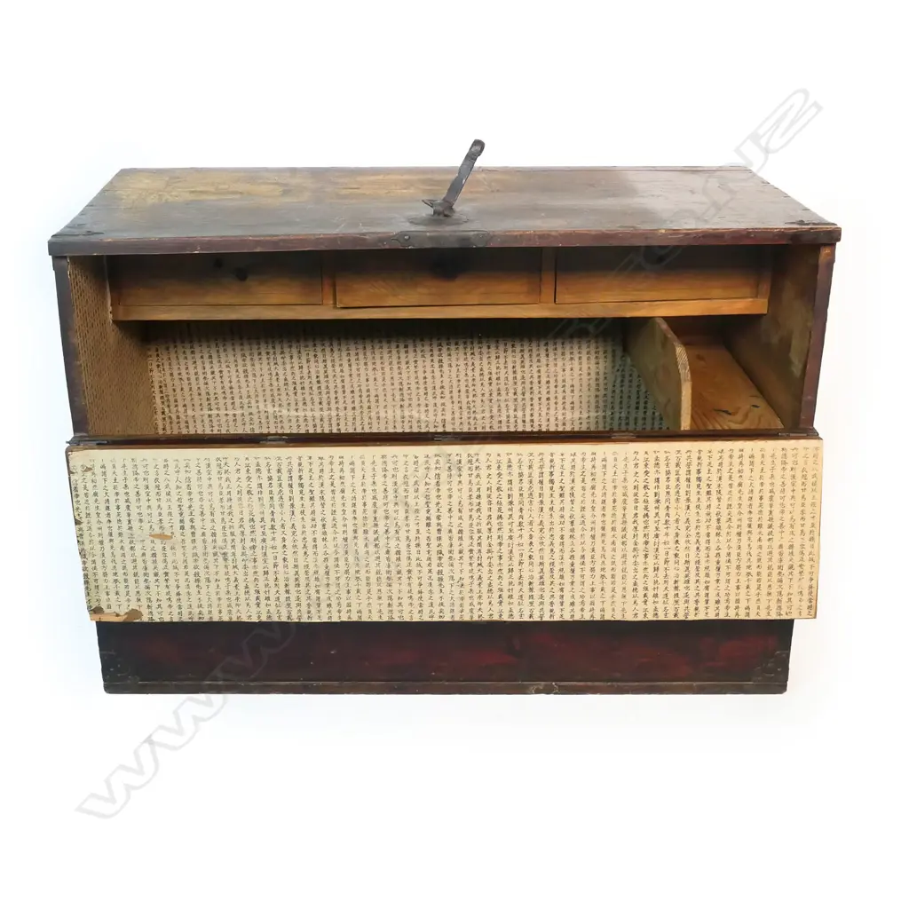 OLD LARGE ANTIQUE KOREAN CHEST, 1075 x 500 x 720mm Image 1++
