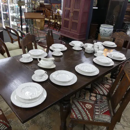 LARGE ROYAL DOULTON 'CADENCE' PART DINNER SERVICE