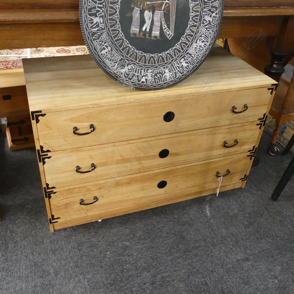 JAPANESE PAULOWNIA KIRI TANCE (CHEST OF 3 DRAWERS) 945x440x570mm Image 1++