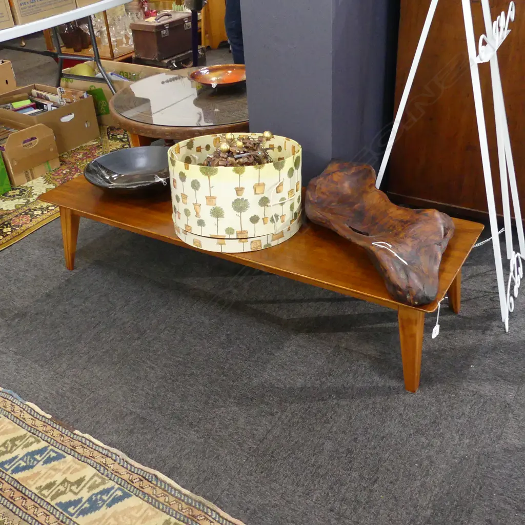 MID CENTURY WOODEN COFFEE TABLE BY VANSON ENGLAND C1960'S TAPERED LEGS L 1400MM Image 1++