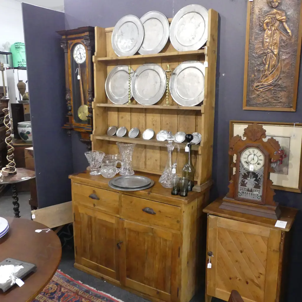 ANTIQUE COUNTRY PINE 2 PART KITCHEN DRESSER 1100x550x2055 Image 1++