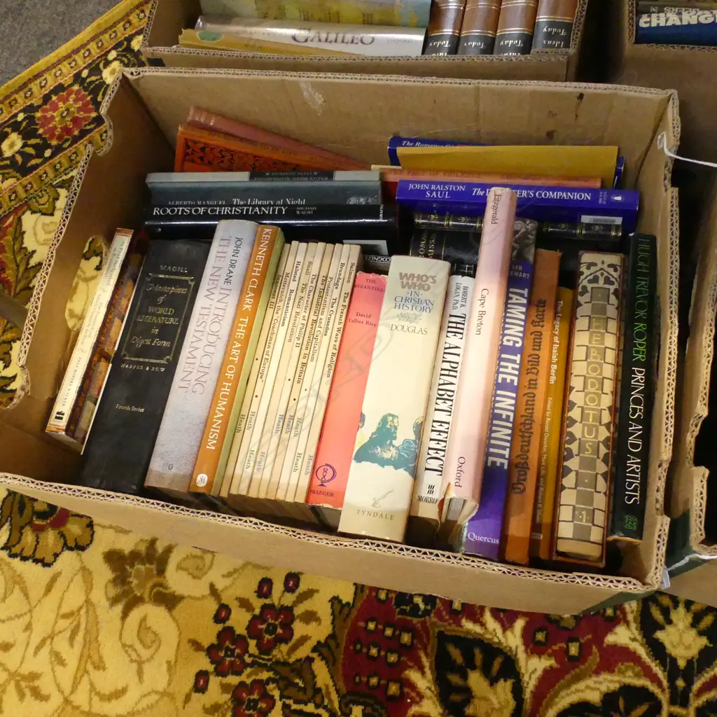 BOX OF ASST BOOKS Image 1++