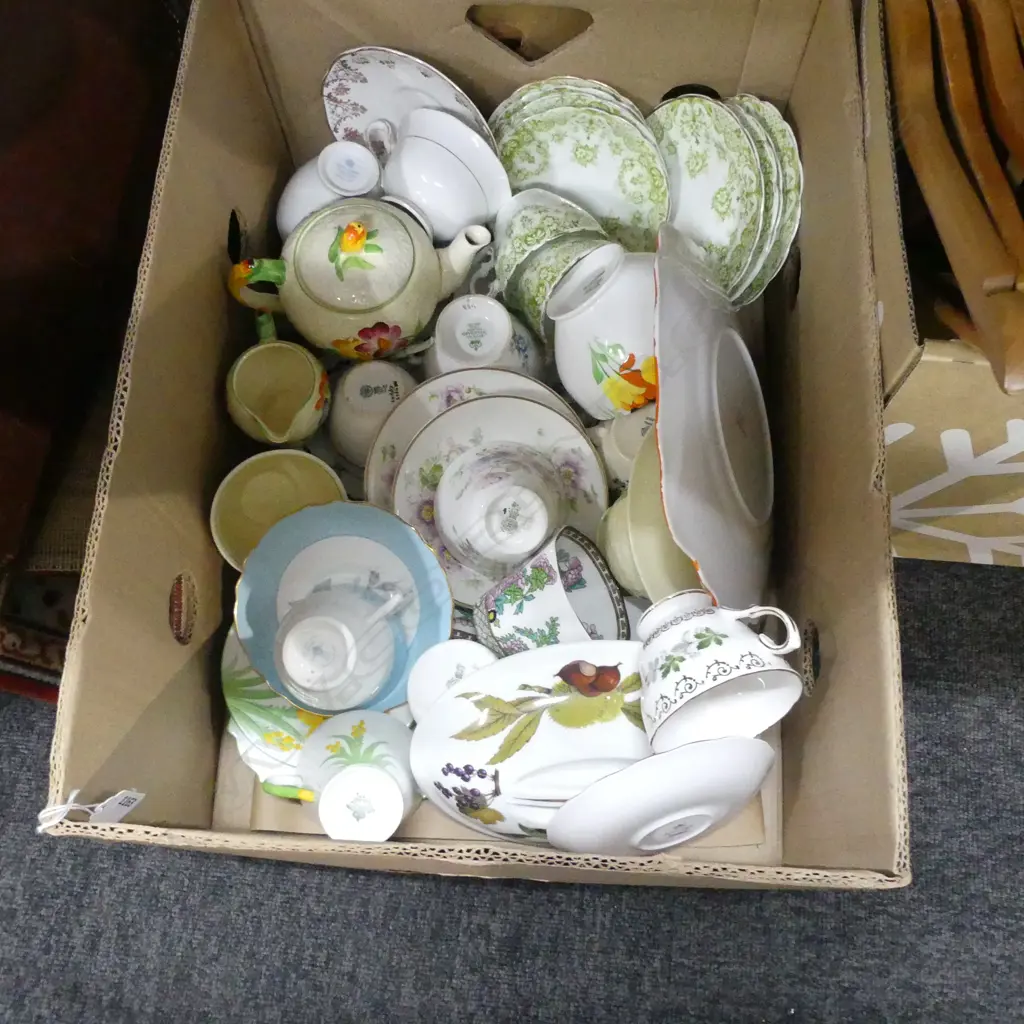 BOX LOT ASST CHINA; TRIOS, DUOS ETC Image 1++