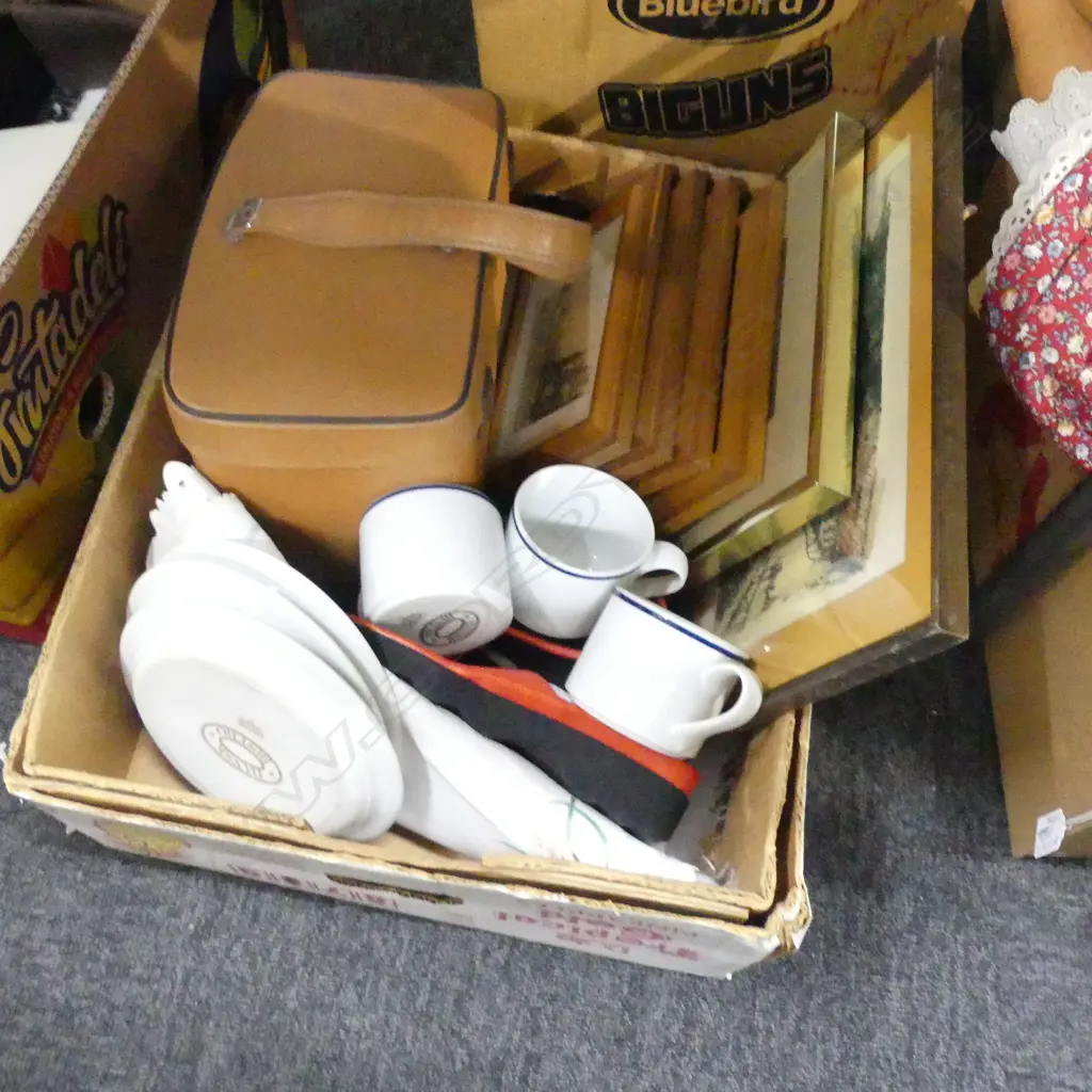 BOX LOT ARTWORKS, RETRO CASE, LINENS, PR ITALIAN SANDALS ETC Image 1++