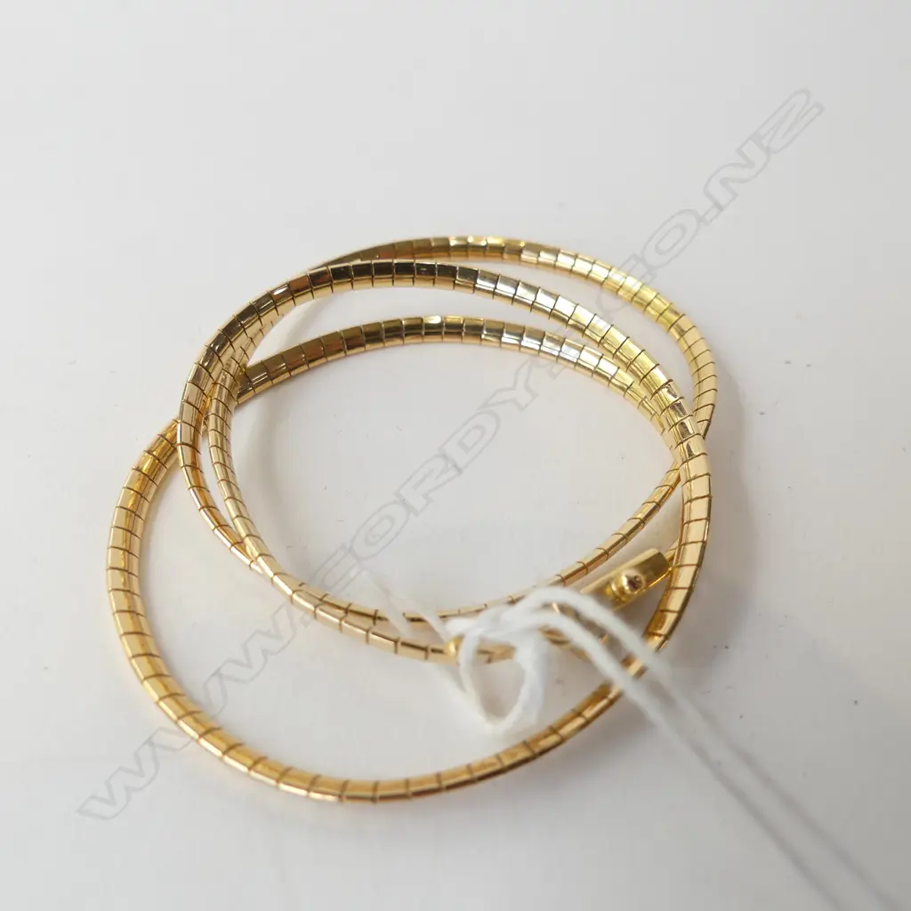 18CT GOLD NECKLACE 16.5 GRAMS Image 1++