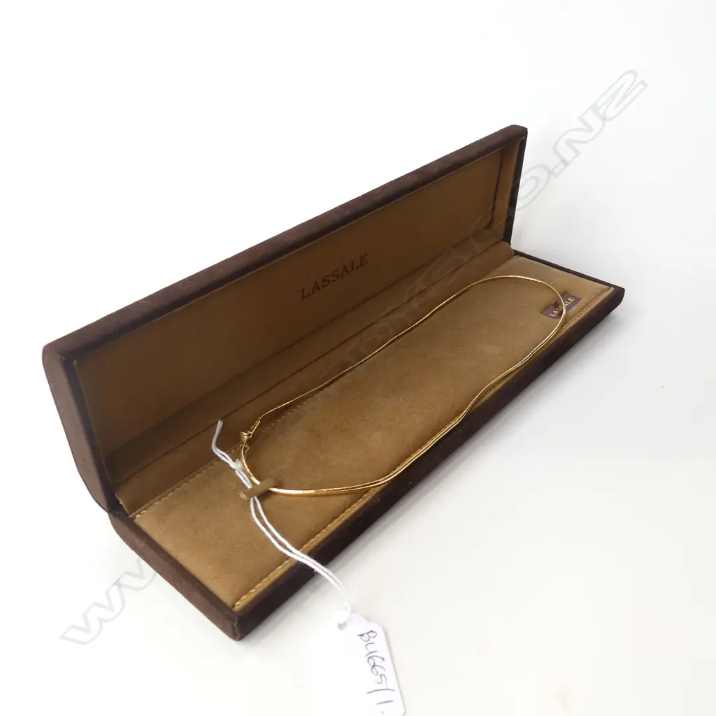 18CT GOLD NECKLACE 16.5 GRAMS Image 1++