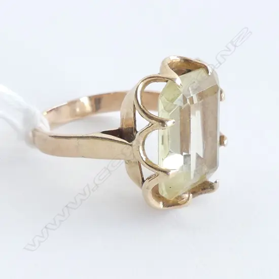 VINTAGE 9CT ROSE GOLD & LGE CITRINE/LEMON QUARTZ RING 6gms